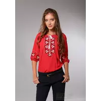 Женская красная блузка с вышивкой
