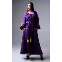 Платье длинное фиолетового цвета с вышивкой