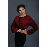 Блуза вышиванка бордового цвета